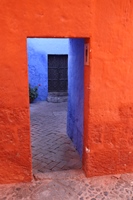 auch im Kloster Santa Catalina erinnern die Farben an Marokko